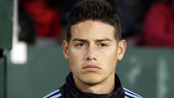 El padrastro de James no descarta que siga en el Madrid