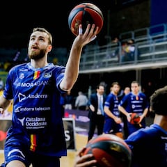 David Jelínek amplía su contrato con el Andorra hasta 2023