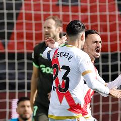 Álvaro hizo el gol 900 en Primera