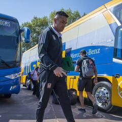 Hijo de Juninho involucrado en volcadura de automóvil