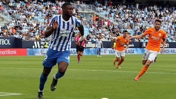 Sekou Gassama, durante el M&aacute;laga - Fuenlabrada.