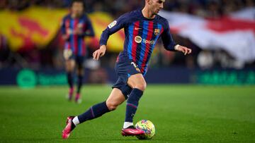 BARCELONA, SPAIN - FEBRUARY 19: Ferran Torres of FC Barcelona runs with the ball during the LaLiga Santander match between FC Barcelona and Cadiz CF at Spotify Camp Nou on February 19, 2023 in Barcelona, Spain. (Photo by Alex Caparros/Getty Images)