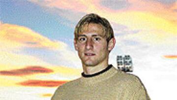 No me asusta Rivaldo. Si no fuera capaz de pararlo sería un central de mentira