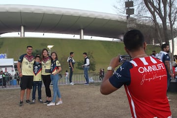 La rivalidad se queda únicamente en la cancha.