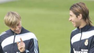 Raúl y Sergio Ramos, en un entrenamiento.