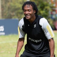 Cuadrado descarta al DIM: Puedo jugar más tiempo en Europa