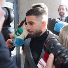 Topuria acude a Móstoles a declarar por la situación de su hija