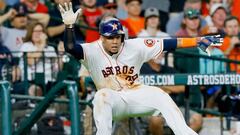 HOUSTON, TX - JUNE 20: Carlos Gomez #30 of the Houston Astros loses his balance as he rounds third base in the third inning against the Los Angeles Angels of Anaheim at Minute Maid Park on June 20, 2016 in Houston, Texas.   Bob Levey/Getty Images/AFP
 == FOR NEWSPAPERS, INTERNET, TELCOS &amp; TELEVISION USE ONLY ==