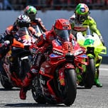 Disfruta de todo el motor en DAZN