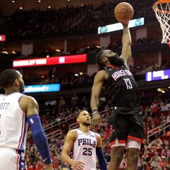 Unos Rockets en estado de gracia llenan de dudas a los Sixers