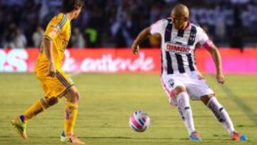 Humbberto Suazo estuvo muy activo en el empate de Monterrey con Tigres en el cl&aacute;sico Regio.