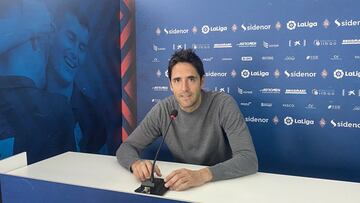 Vélez de Mendizabal: "La derrota en Lezama nos sirve de estímulo"