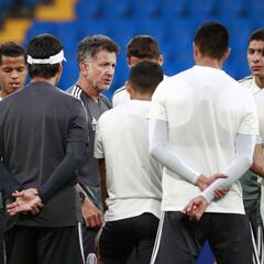 México no saca la calculadora y evita pensar en próximos rivales