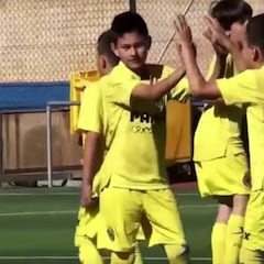 Las diabluras de la perla de 11 años que ha fichado el Barça