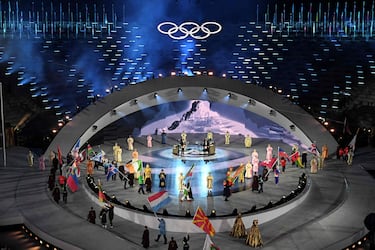 El desfile de banderas en un marco incomparable. La ceremonia de clausura de los Juegos Olímpicos de Invierno se celebró en el impresionante anfiteatro romano de la Arena de Verona, el tercero más antiguo de toda Italia.