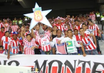 Junior jugó con estadio lleno la primera final contra el Independiente Medellín.