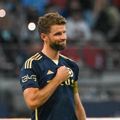 Thomas Müller: “Mi historia con Messi me obliga a esperar una final contra Inter Miami”