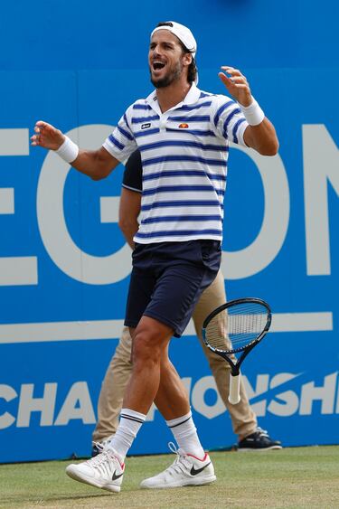 Feliciano López celebra la victoria en la final de Queen's.