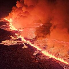 Is Reykjavik safe from the Iceland volcano eruption? How far away is the capital from the volcano?