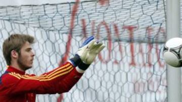 El guardameta de la selecci&oacute;n espa&ntilde;ola de f&uacute;tbol David de Gea, durante el entrenamiento realizado por el combinado espa&ntilde;ol en Schruns (Austria).