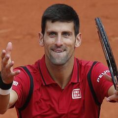 Djokovic pasa sin problemas a segunda ronda de Roland Garros