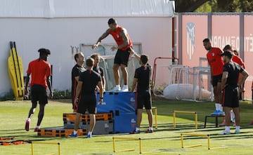   El grupo se ha entrenado con la ausencia de los internacionales. 