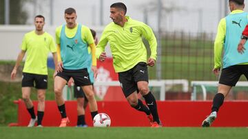 26-10-24. COTE, EN EL ENTRENAMIENTO DE SPORTING EN MAREO.