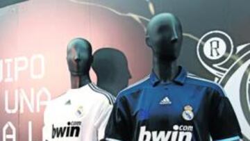 Adidas y Bwin, en las camisetas.