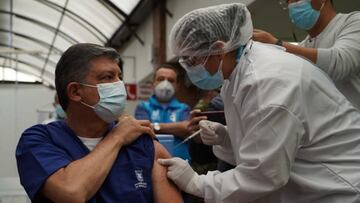Vacunaci&oacute;n contra el covid-19 en Colombia