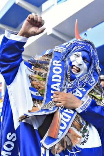 Así vivieron los aficionados de la Selecta y de la escuadra tricolor el partido de esta noche en el Cuscatlán.