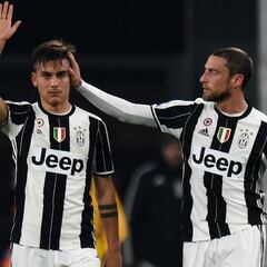Dybala haunts former club Palermo as Juventus go 10 clear