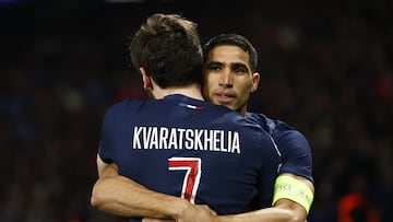 Paris Saint-Germain once again showed their class, with a late goal from Mendes giving them a clear advantage in the quarter-finals.