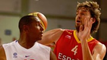 Exhibición de España ante Francia en el debut de Ibaka