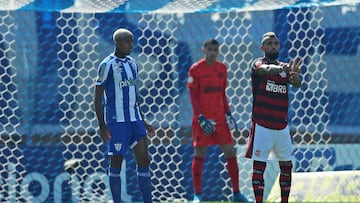FLORIANOPOLIS, BRAZIL - JULY 24: Arturo Vidal of Flamengo during a match between Avai and Flamengo as part of Brasileirao 2022 at Estadio da Ressacada on July 24, 2022 in Florianopolis, Brazil. (Photo by Heuler Andrey/Getty Images)