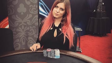 Muere la estrella del póker Liliya Novikova a los 26 años por una descarga eléctrica