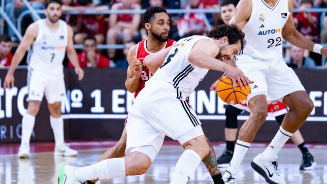 La canasta ganadora de Llull mantiene vivas las rachas