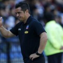 Tapia y la opción de Forlán: “Su currículo habla por sí solo”