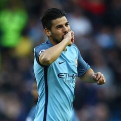 Nolito no aguanta Inglaterra: "Mi hija viene con mal color, como si viviera en una cueva"