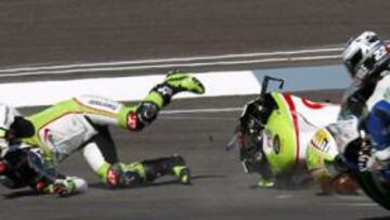 <b>EXCESIVAS CAÍDAS. </b>Héctor Barberá se fue al suelo en los entrenamientos libres del viernes de MotoGP y el sábado les tocó el turno a Stoner, Hayden, Spies...