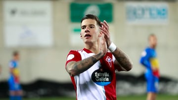 Santi Mina se marcha con Pirlo
