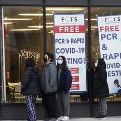 Estados Unidos rompe récord mundial con 1 millón de casos de COVID-19 en un día