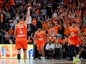 El rodillo taronja amenaza a Olympiacos