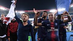 Neymar y Mbapp&eacute;, estrellas del PSG, tras un partido con su equipo.