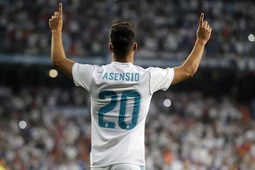 Su madre confiaba en su talento y hasta un verano le dijo a a Florentino Pérez: "Fíjese bien en la cara de mi hijo porque un día lo acabará fichando para el Real Madrid". Esa fe que tenía su madre le lleva a Marco Asensio a celebrar todos sus goles señalando al cielo en su recuerdo.