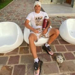 "Tengo el celular prendido por si me llama Colo Colo; me gustaría volver a anotarle a la U"