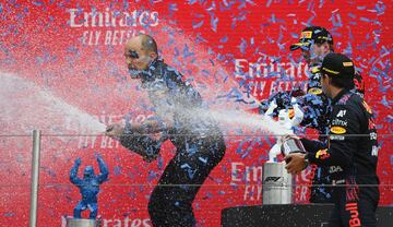 Las mejores imágenes del triunfo de Verstappen en Francia