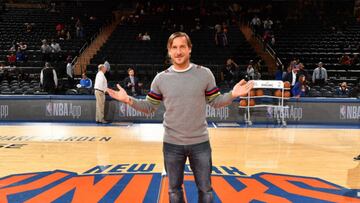 Francesco Totti presenció el duelo de los Knicks en New York