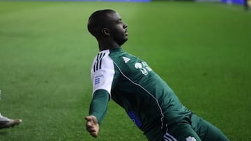 Andreas Tetteh, tras un gol con Panathinaikos.