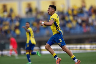 El jugador del equipo canario hizo un buen trabajo y lo coronó con un gol, pero no le valió para conseguir sumar puntos a su equipo.