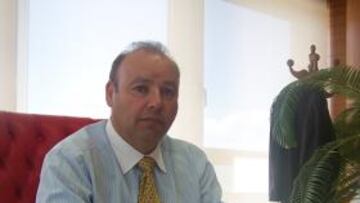 <b>SUFRE EN SILENCIO. </b>Paco Gómez no quiere hacer declaraciones para no 'despistar' a los jugadores.